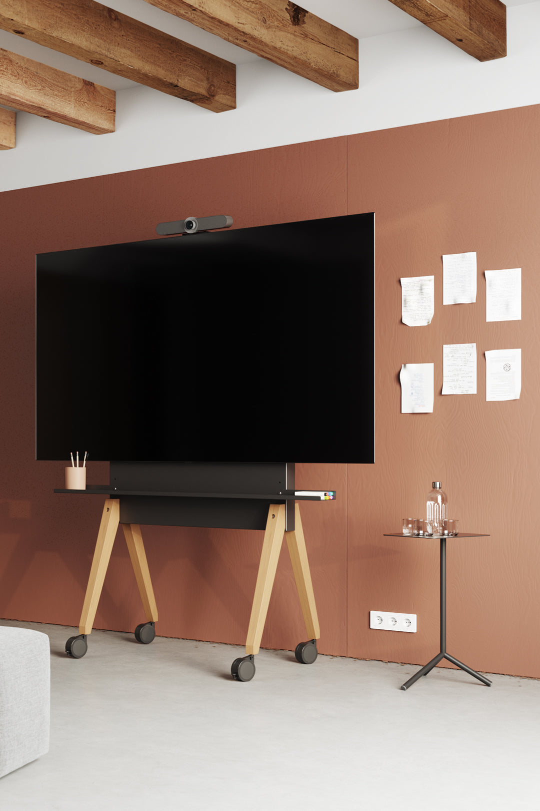 <tc>Trolley for LCD/touch displays up to 85" Chatterbox</tc>